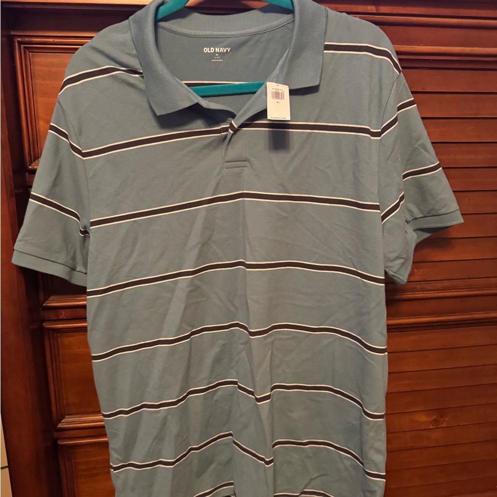 Old Navy Men's Polo in Blue with White Stripes